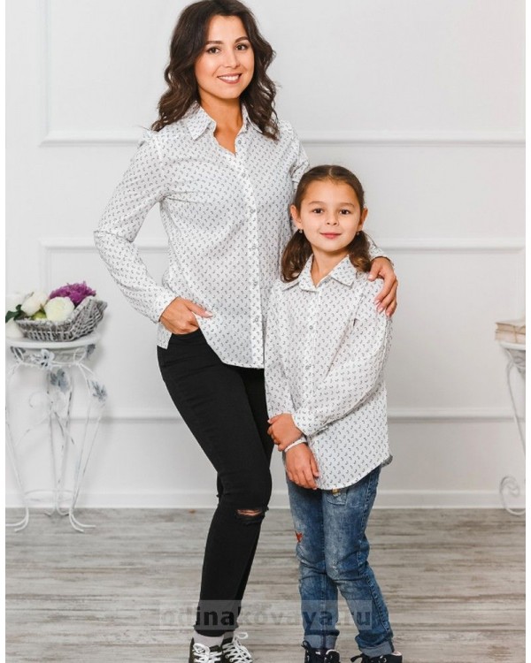 Комплект рубашек в стиле Family Look для мамы и дочки М-1001 цвет белый