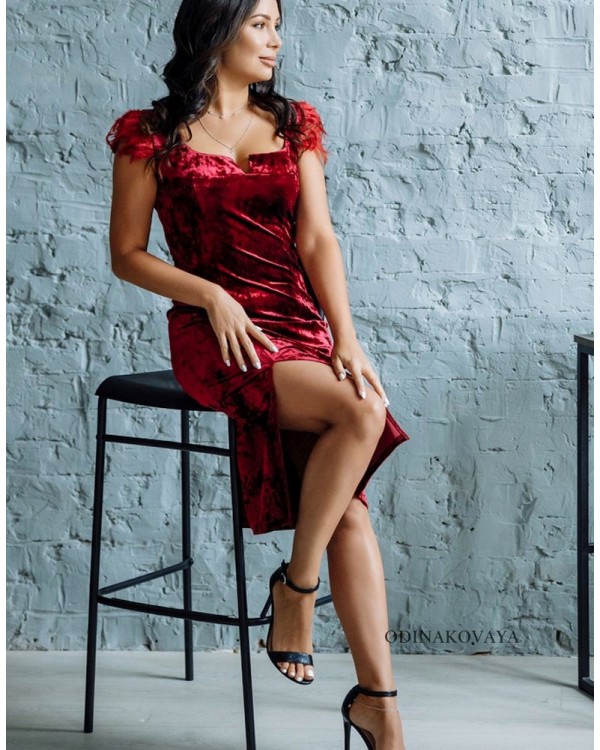 Женское нарядное бархатное платье Николь М-2201  цвет бордовый