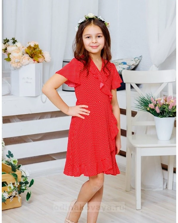 Комплект платьев с воланами Family Look для мамы и дочки Кармен М-2064 цвет красный
