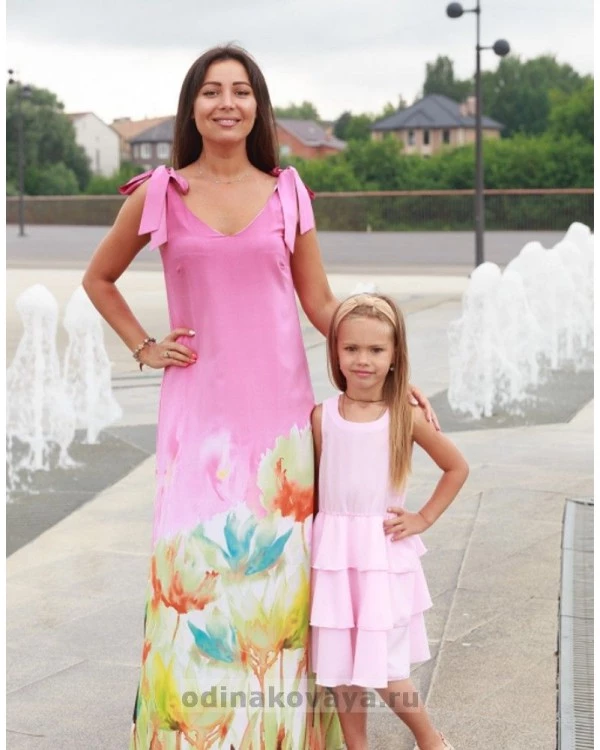 Комплект летних платьев из шифона в стиле family look Камелия  М-2135 пыльная роза