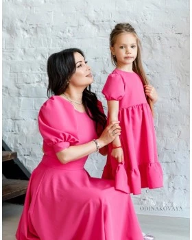 Комплект нарядных платьев для мамы и дочки Валенсия М-2195 ярко-розовый
