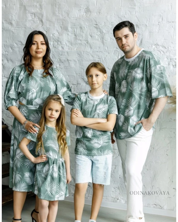 Комплект в стиле family look для мамы и дочки Карибы М-2189 зеленый